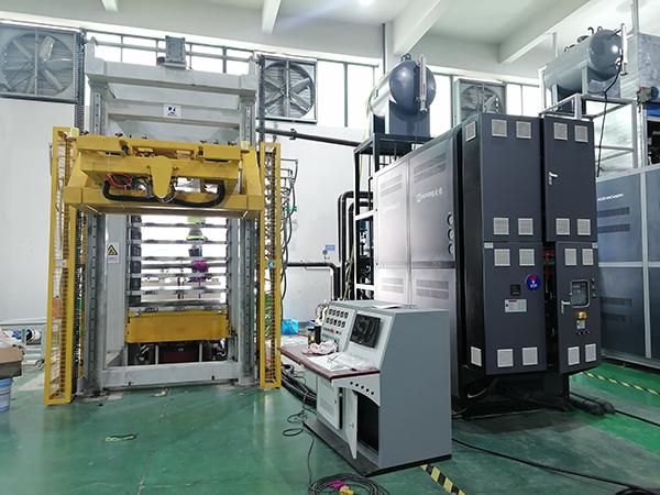 熱壓模具成型油溫機