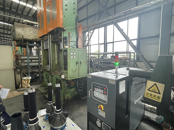 橡膠減震器硫化機控溫 (1)