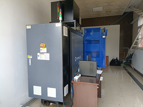 熱壓成型模溫機